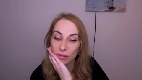 Lera online show from October 2025 12:50:01 PM