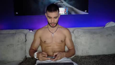 CRHISTIAN online show from February 2026 10:46:01 PM