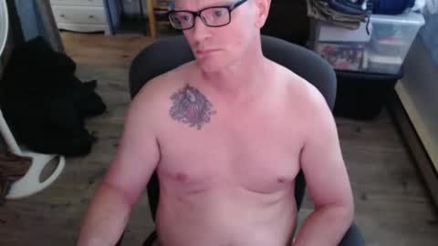 Snapshot of criosthehorny chatting on May 2026 06:37:01 PM criosthehorny online show from May 2026 06:37:01 PM