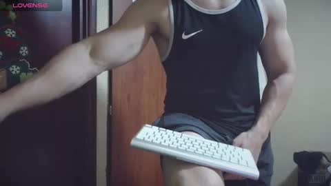 Snapshot of cris2428 chatting on November 2025 02:31:02 AM cris2428 online show from November 2025 02:31:02 AM