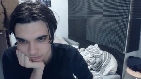 Snapshot of cris_peace chatting on February 2026 11:43:01 PM JOIN IN A FAN CLUB AND YOU WILL HAVE 90 OF MY PHOTOVIDEO FREE FANSLY - online show from February 2026 11:43:01 PM