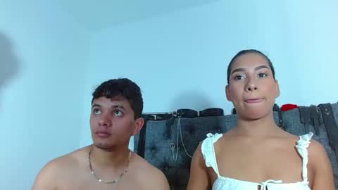 CRISANDMERY online show from March 2025 03:23:02 PM