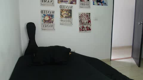 Snapshot of criscamiloo chatting on April 2026 05:30:02 PM criscamiloo online show from April 2026 05:30:02 PM