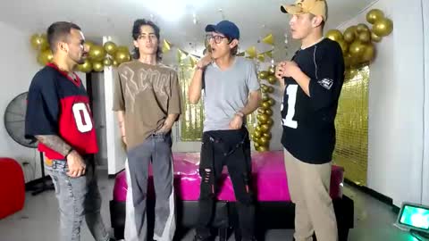 Snapshot of crismens chatting on January 2025 02:14:02 AM crismens online show from January 2025 02:14:02 AM