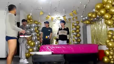 Snapshot of crismens chatting on January 2025 03:17:01 AM crismens online show from January 2025 03:17:01 AM