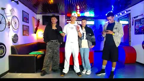 crismens online show from January 2026 01:05:02 PM