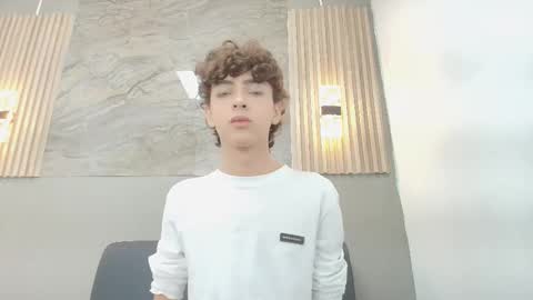 CRISS online show from November 2025 03:34:02 PM