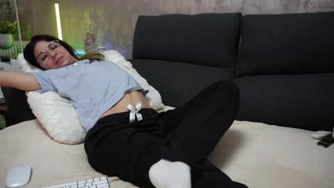 crissy_love online show from February 2025 11:02:02 PM