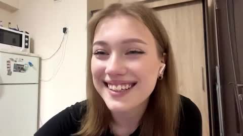 Snapshot of crissymemo chatting on July 2026 03:05:01 PM crissymemo online show from July 2026 03:05:01 PM