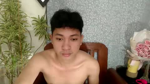 cristal1xox online show from December 2025 02:00:01 PM