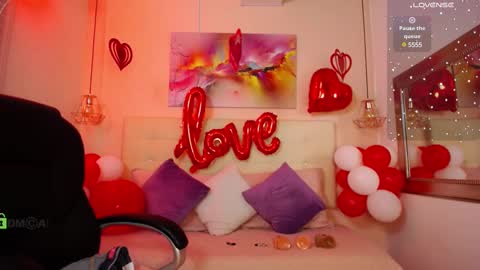cristal__adams online show from February 2025 01:05:01 PM