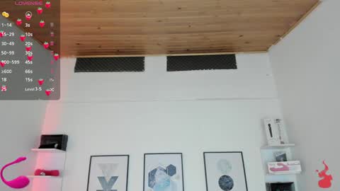 Cristal online show from January 2025 10:28:02 AM