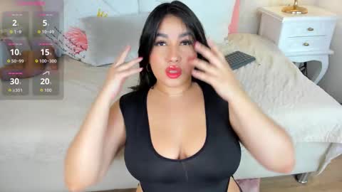 cristal online show from January 2026 07:45:01 PM