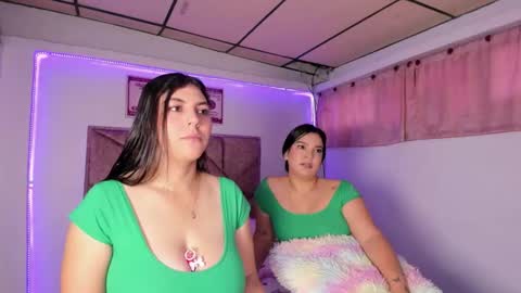 Snapshot of cristal_smith20 chatting on February 2026 01:51:02 PM cristal_smith20 online show from February 2026 01:51:02 PM