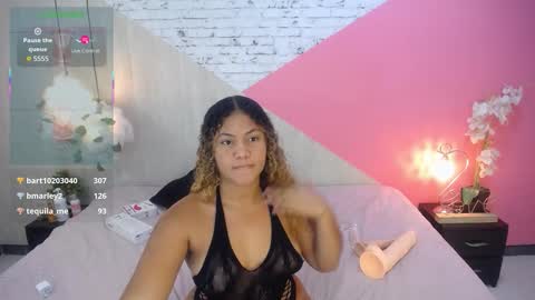 Cristal online show from December 2025 01:11:02 AM