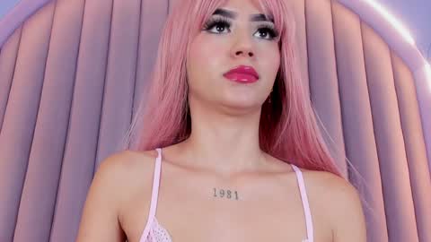 Nicole  Connection time 220pm-910pmCol online show from February 2025 07:29:01 PM