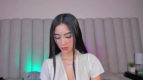 Nicole  Connection time 220pm-910pmCol online show from February 2025 07:38:02 PM