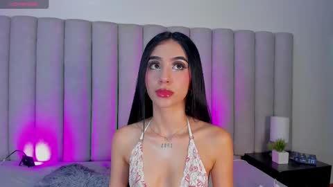 Nicole  Connection time 220pm-910pmCol online show from March 2025 07:39:01 PM