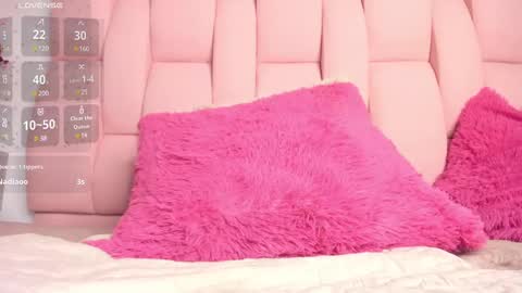 cristal online show from February 2025 10:43:01 PM