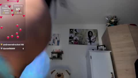 cristal online show from September 2025 02:32:01 PM