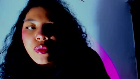 cristal online show from March 2026 03:34:01 AM