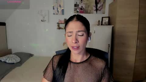 veronika online show from April 2026 03:39:01 AM