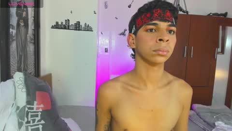 cristhian online show from December 2024 08:03:02 AM