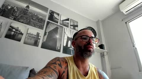 Snapshot of cristian_wade chatting on July 2026 10:54:02 AM Cristian Wade online show from July 2026 10:54:02 AM