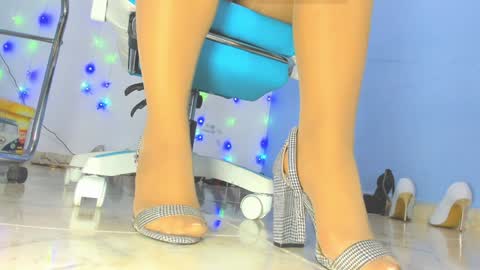 Julieta online show from January 2025 07:34:01 PM