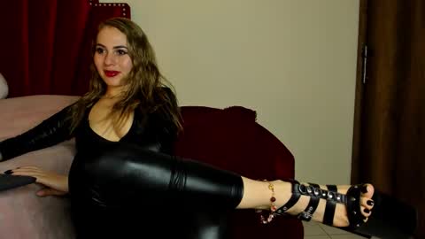 Snapshot of cristinsmith chatting on February 2026 07:42:02 PM Cristin online show from February 2026 07:42:02 PM