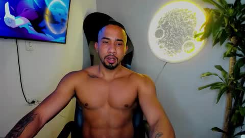 Cristian online show from December 2025 12:11:02 PM