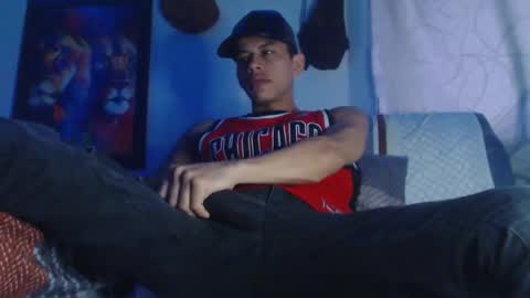 criistofer online show from October 2025 04:59:02 PM