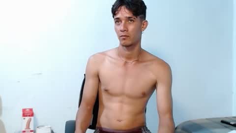 Cristofer online show from February 2025 05:40:01 AM