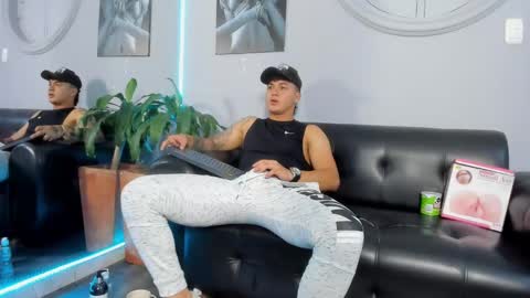 Cristopher online show from February 2025 03:36:02 PM