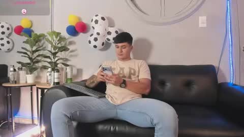 Cristopher online show from July 2026 12:40:02 PM