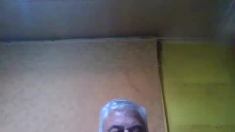 crmperez online show from January 2025 11:43:01 PM