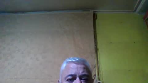 crmperez online show from September 2025 10:20:01 PM