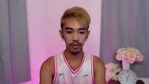 crocodale online show from November 2025 02:38:02 PM