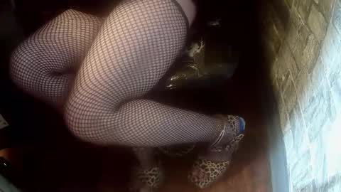 crossdresser krystal online show from September 2025 06:31:02 PM