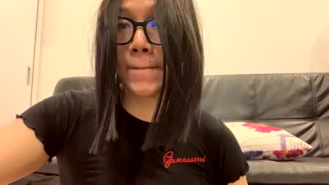 Anna online show from November 2025 09:39:01 AM