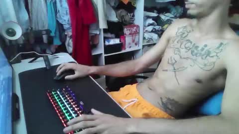 Carlo online show from October 2025 04:22:01 PM