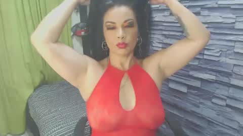 cruela_deviil online show from January 2025 11:27:01 PM