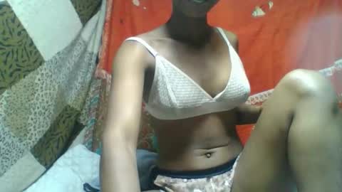 crush069 online show from September 2025 04:28:01 AM