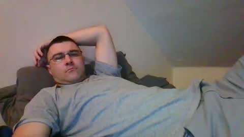 Crush380 online show from March 2025 10:41:02 PM