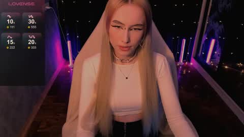 crybambi online show from May 2026 08:32:01 AM