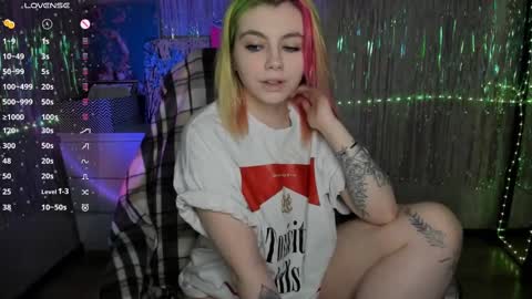 Lilith online show from February 2025 07:03:01 PM