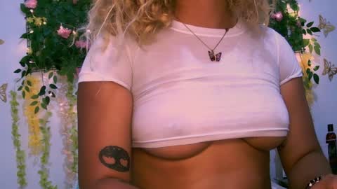 crysrus online show from January 2025 09:45:01 PM