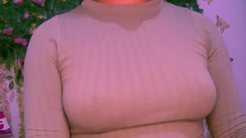 crysrus online show from February 2026 10:28:01 PM