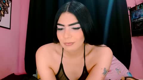 Instagram cristal espinosa1 online show from September 2025 11:31:02 PM