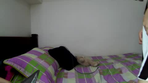 crystal5358 online show from February 2025 05:08:01 AM